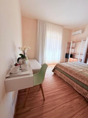 5 Schlafzimmer, kostenloses WLAN