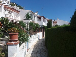 Property grounds - Semi-Detached Chalet with Shared Pool, Wi-Fi, and Air Conditioning in Cala del Moral (La Cala del Moral)