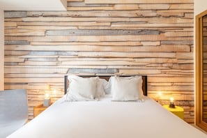 2 chambres, fer et planche Ă repasser, accĂšs Ă Internet, literie fournie