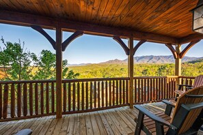 Property grounds - Gatlinburg Cabin Near Downtown | Views, Theater, Game Room, Hot Tub, Resort Pool (Gatlinburg)