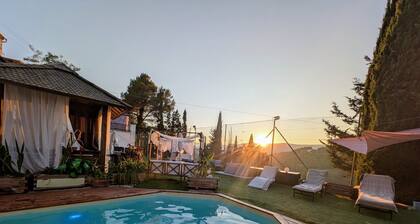 Privatized house - Swimming pool & garden - Up to 12 pers + garden privatization