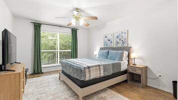 3 Schlafzimmer, Bügeleisen/Bügelbrett, WLAN, Bettwäsche