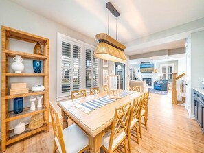 Dining - Relaxing Shore Escape with PRVATE POOL-Close to Beach, Boards & Dining (Ocean City)