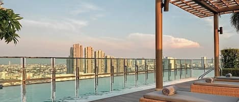 Apartment, 1 Bedroom, Accessible | Pool | Outdoor pool