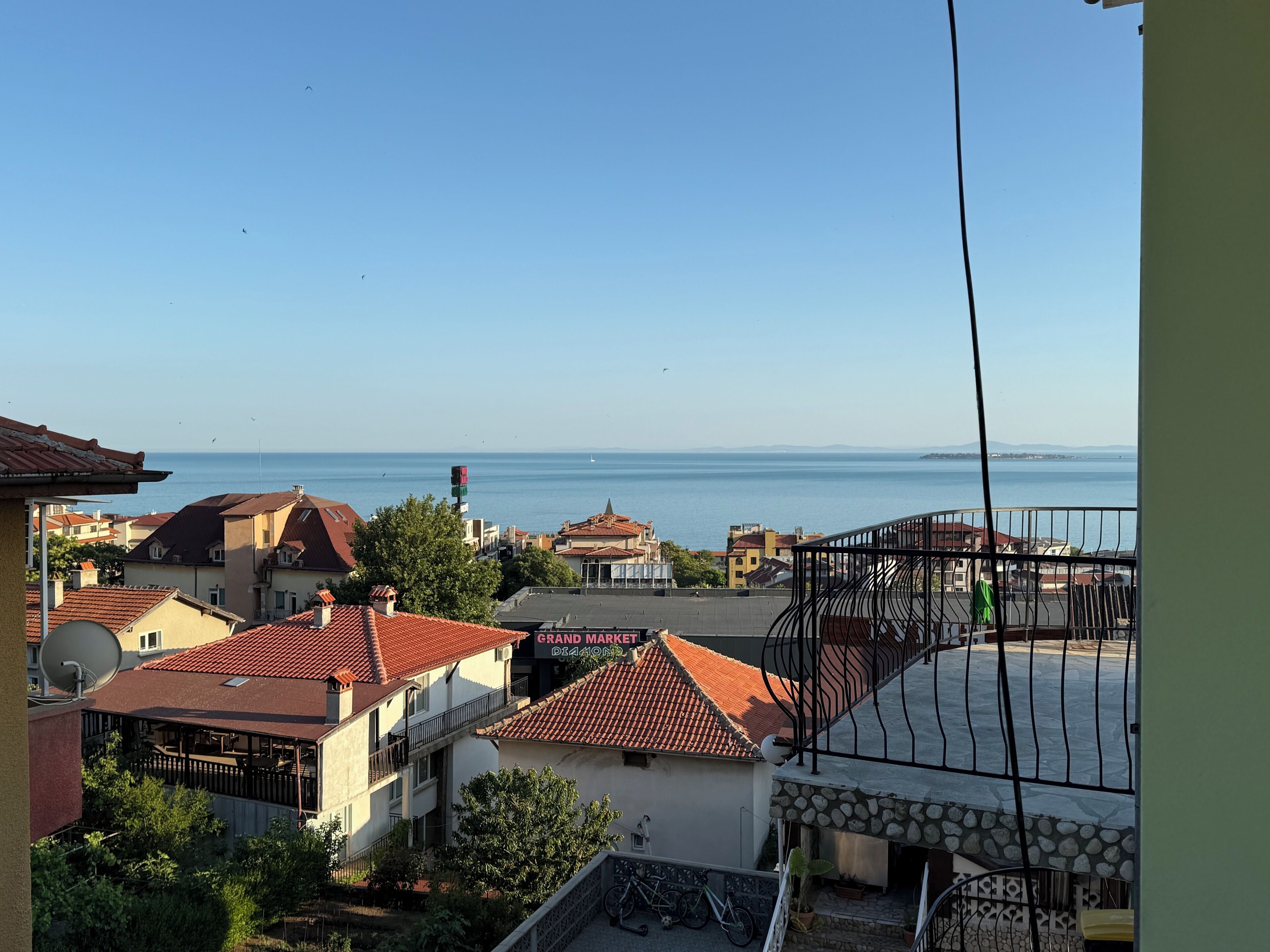 Family Studio, Balcony, Ocean View | Kawasan hartanah