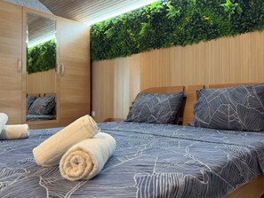 Family Studio, Balcony, Ocean View