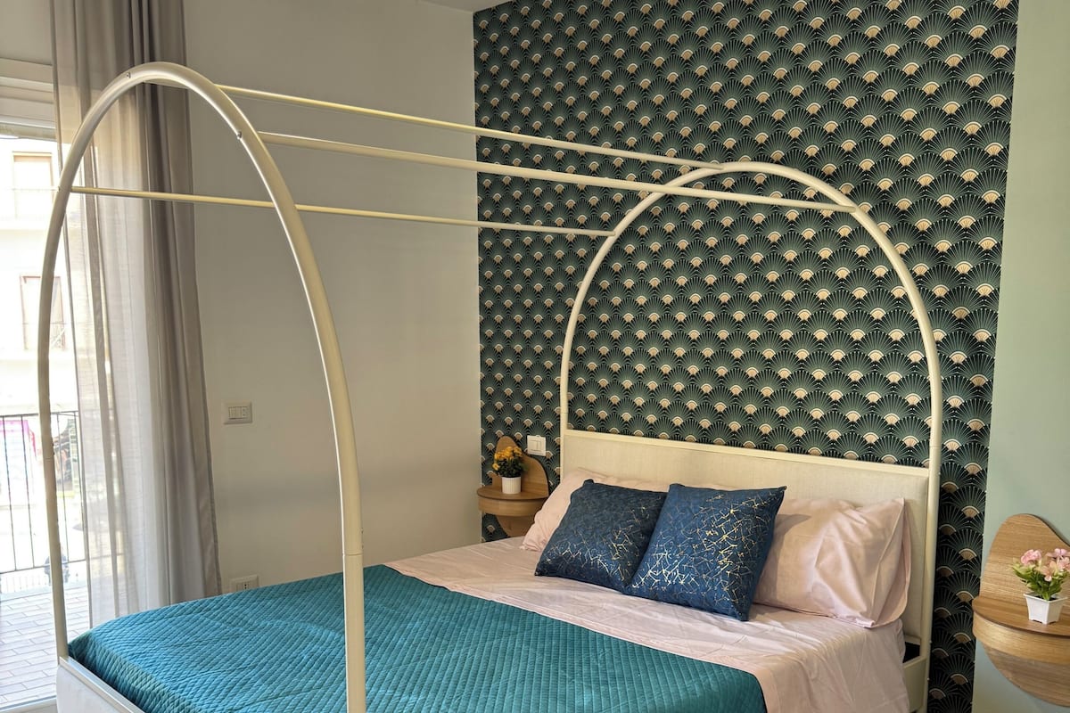 Classic Double Room, City View