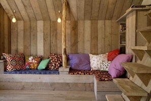 Interior - Mediterranean apartment of Guesthouse In the Monkey - Casa de Familia - Hart Bergen (Bergen)