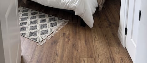 2 habitaciones, wifi gratis y ropa de cama