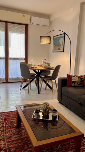 Soleja House, 1000 meters from Poetto beach and Molentargius Park