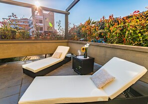 Property grounds - *Rooftop Pool* · Apartment 150m from the Sea (Marina di Pietrasanta)