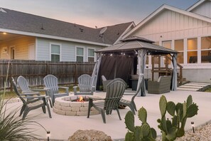Terrace/patio - Southern Hillcountry Hideaway (Canyon Lake)