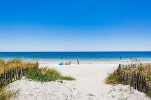 Beach - 6-person mobile home rental with large water park (Carnac)