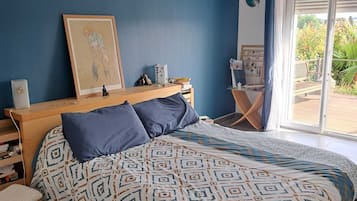 2 chambres, lit parapluie, Wi-Fi gratuit, draps fournis