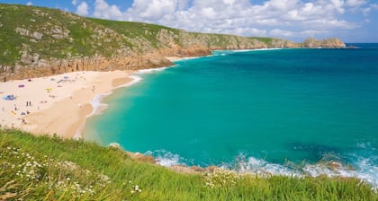 Falmouth Town Centre Apartment | Sleeps 4