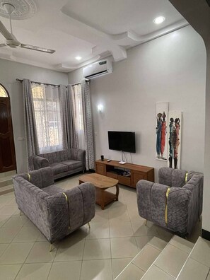 Villa, 4 Bedrooms, Accessible | Living area - Big, Modern Family House Near City Center (Dar es Salaam)
