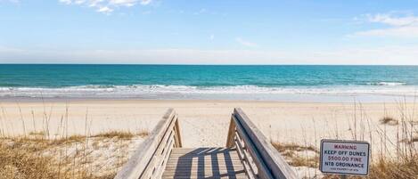 Beach nearby, sun loungers