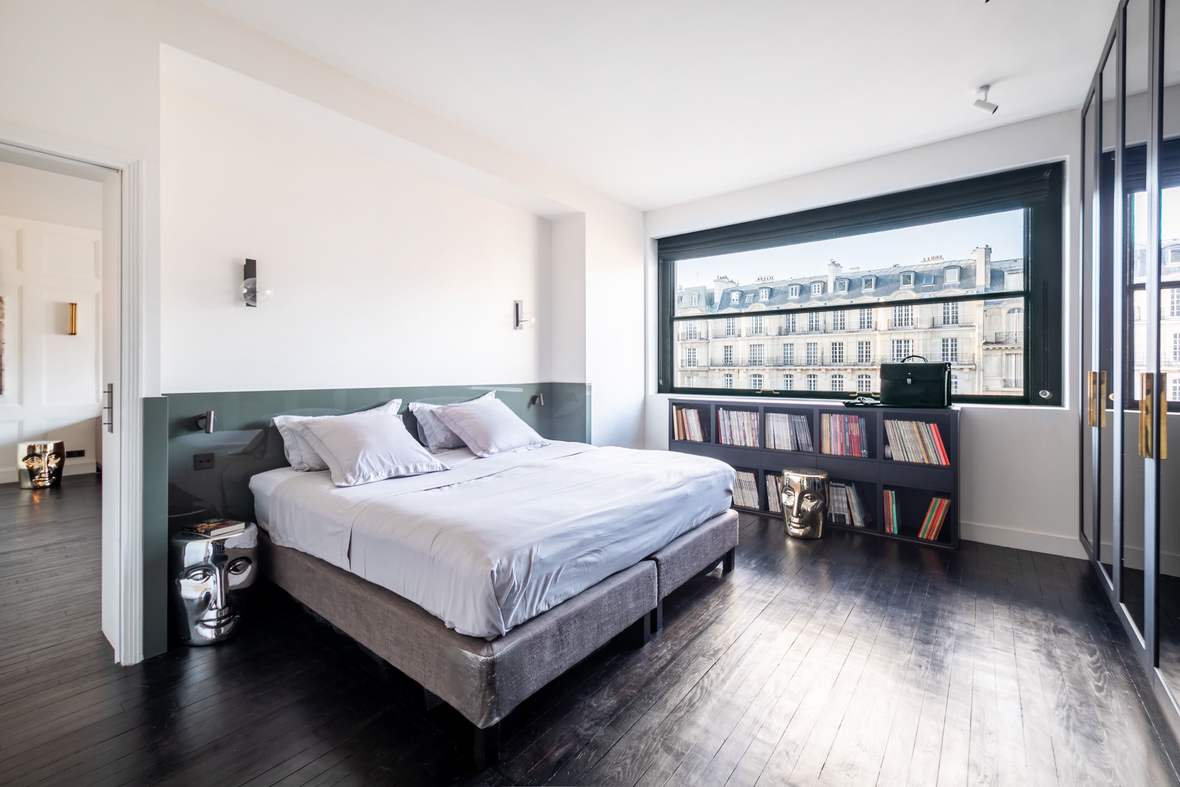 1 habitación, tabla de planchar con plancha, wifi gratis y ropa de cama 