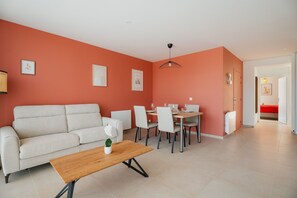 Dining - Gites Les Ebihens - L'Arguenon (Saint-Cast-le-Guildo)