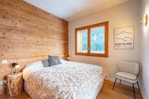 2 bedrooms, bed sheets - Cosy Angelus, 4-person apartment 5 minutes from the slopes, mountain view terrace, parking. (Saint-Jean-de-Sixt)