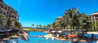 Beach Living Pe na Areia por Be My Guest