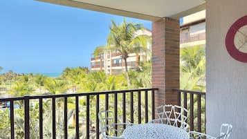 Apartamento básico | Opções para refeição ao ar livre