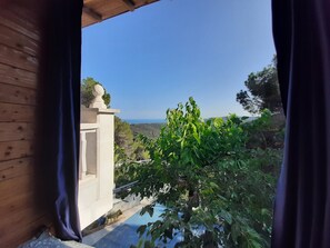 Property grounds - We Are Nature" Home with seaview near Natural Park (Can Palau)
