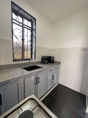 Chambre, 1 chambre, accessible aux personnes à mobilité réduite | Cuisine privée