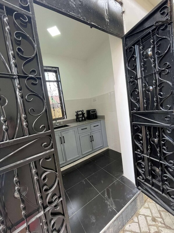 Room, 1 Bedroom, Accessible | Interior
