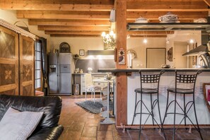 Interior - CHALET Grand gite 21 pers ( up to 43 Pers)Spa Swimming pool Indoor Panorama (Lasserre)