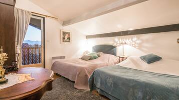4 chambres, fer et planche Ă repasser, Wi-Fi, draps fournis