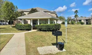 Exterior - BRAND NEW 3BR coastal retreat near OWA, shopping & min fr Gulf Shores beaches (Foley)