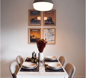 Dining - Vrbo Property (Grenoble)