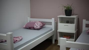 Classic Room | Hypo-allergenic bedding, individually decorated