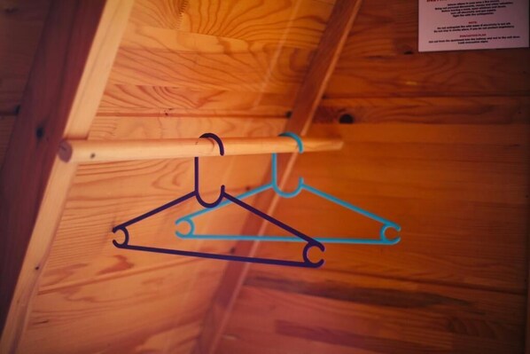 Bungalow, Lanai, Mountain View