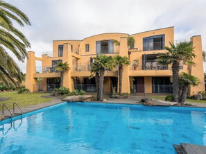 Pool - La Belle Maison - Ruakaka Apartment (Ruakaka)