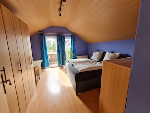 2 habitaciones, wifi gratis y ropa de cama