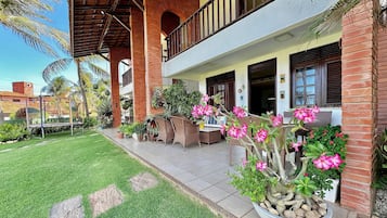 Apartamento básico | Terraço/pátio