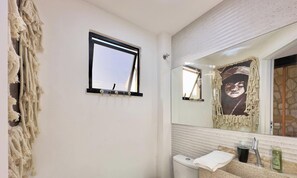 Classic Apartment | Bathroom - Bella Arte 2 Rooftop (Aquiraz)