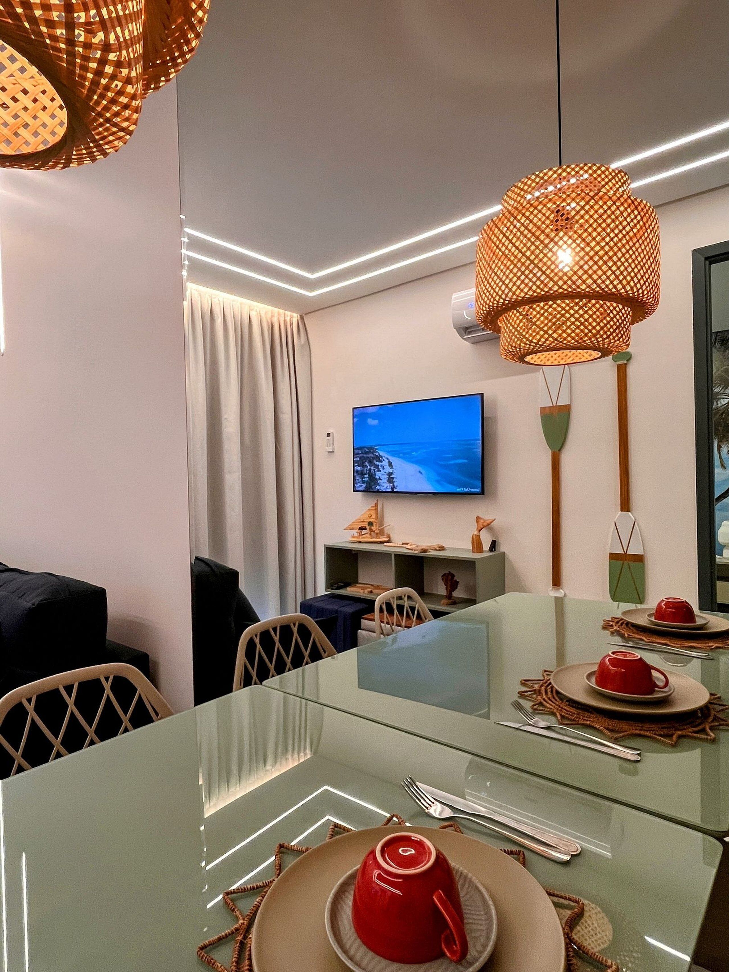 Deluxe Apartment | Dining