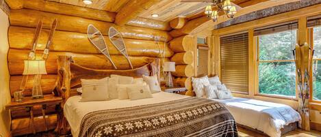 5 bedrooms, iron/ironing board, free WiFi, bed sheets