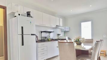 Basic Apartment | Private kitchen