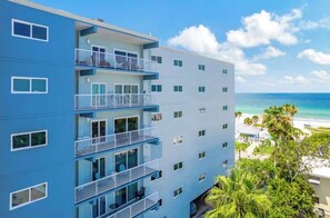 Exterior - Beachfront Bliss at San Remo
Stunning Redington Shores Condo on Gulf Blvd. (Redington Shores)