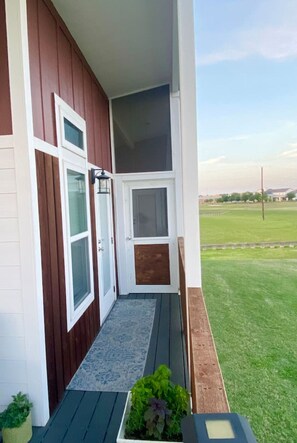 Exterior detail - The Cozy Casa TINY home meets BIG luxury (Austin)