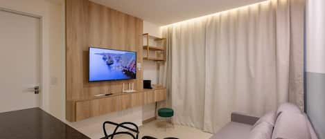 Appartamento Basic | Area soggiorno | TV
