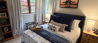 The Beautiful 9G Lodge West Virginia - Next To Trails ALL NEW 3BR