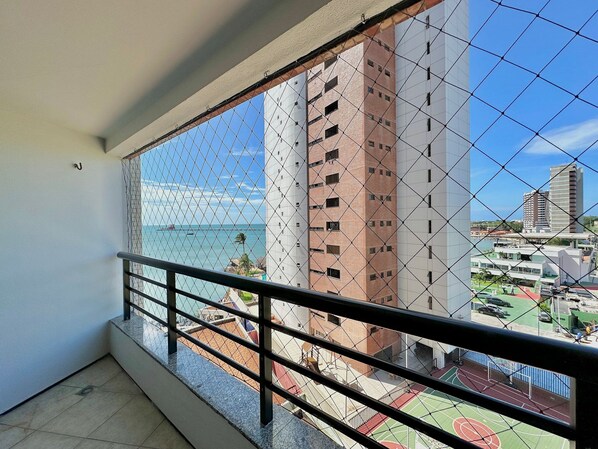 Basic Apartment | Property grounds - Apart-hotel Iate Plaza, Vista Completa da Orla de Fortaleza (Fortaleza)