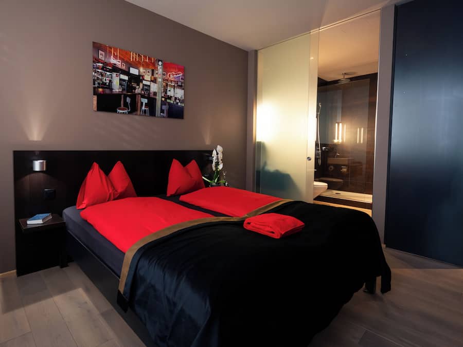 Basic Double Room | Desk, laptop workspace, free WiFi