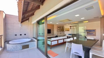 Căn hộ Premium | Khu ẩm thực ngoài trời