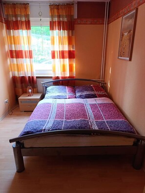 2 Schlafzimmer, WLAN, Bettwäsche